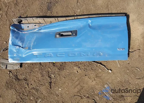 2019 Toyota Tacoma Sr5 V6 z USA, uszkodzony, nr VIN 5TFCZ5AN7KX175754